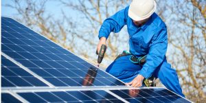 Installation Maintenance Panneaux Solaires Photovoltaïques à Anthon